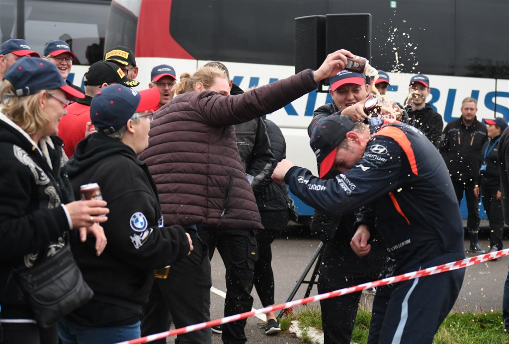 (Foto: specialpress@gmail.com)